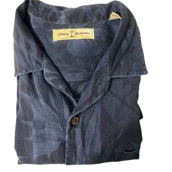 Tommy Bahama Hawaiian Shirt Lot of 9 Size Small Button Front Silk Polyester - Picture 6 of 12